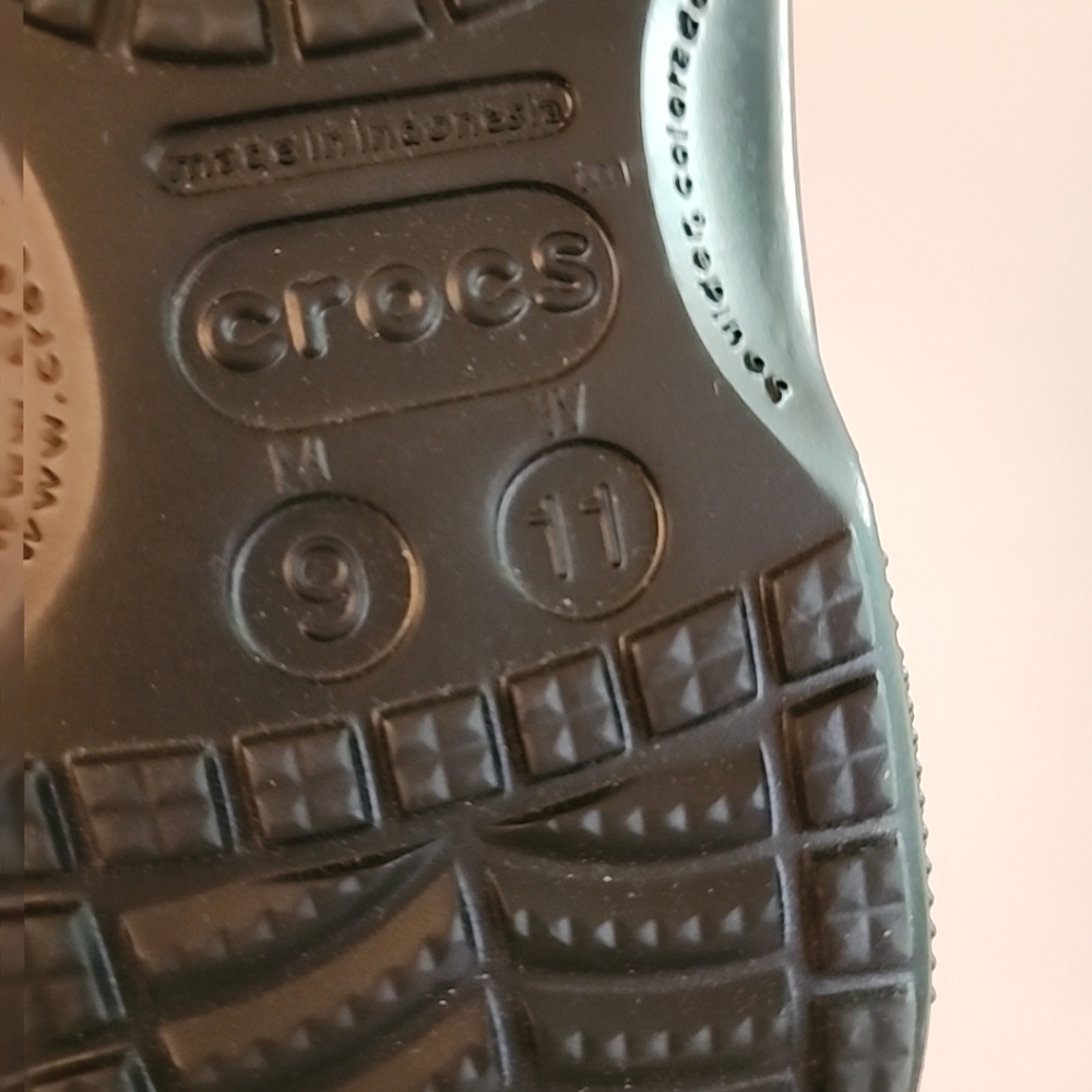 Crocs Baya Clogs - image 8